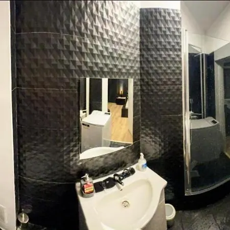 Athenee 1br With Wifi And Self Check In * Bukarest